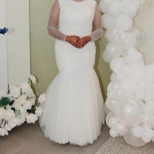 Elegant White Wedding Dress